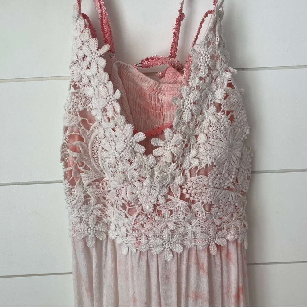 Lace-Trim Pink Tie-Dye Cami Top - Picture 3 of 6